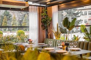 Grand Central Hotel餐厅或其他用餐的地方