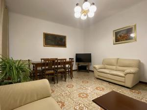Posezení v ubytování Fronte Fiera Apartment