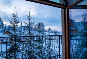 Royal Apartments & Spa Zakopane-Cyrhla v zime