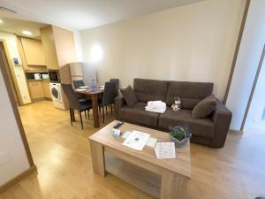 Kuchyň nebo kuchyňský kout v ubytování Apartamentos Princesa Park 3000