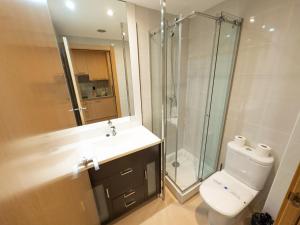 Koupelna v ubytování Apartamentos Princesa Park 3000