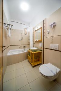 Koupelna v ubytování Park Hotel Ambrózia