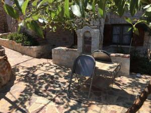 A garden outside Find your peace in a traditional country house!!