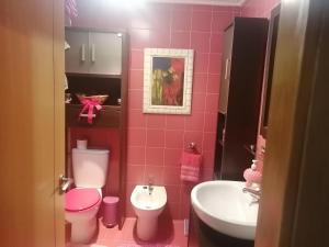 Kúpeľňa v ubytovaní Piso Vacacional O Salnes + 3 fotografie