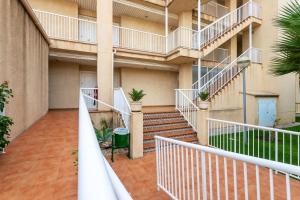 Fotografia z galérie ubytovania Spacious apartment in El Campello, 120 m², shared pool v destinácii Benimagrell
