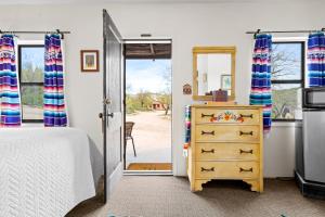Köök või kööginurk majutusasutuses Saguaro Lake Ranch