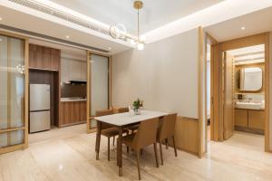 Eldhús eða eldhúskrókur á Livetour Hotel Financial City Keyun Road Metro Guangzhou