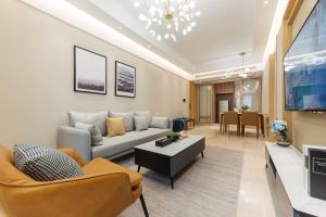 Sjónvarps- og/eða afþreyingartæki á Livetour Hotel Financial City Keyun Road Metro Guangzhou