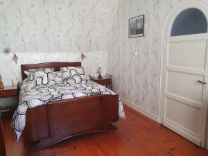 Postel nebo postele na pokoji v ubytování villa cocomouette vue mer