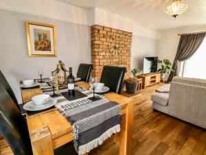 Billede fra billedgalleriet på Hunters Lodge, with parking for one car i Lincoln