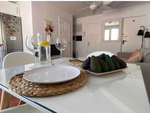 תמונה מהגלריה של VILLA PITATO Nuevo, cerca de la Playa, Parking en la puerta del alojamiento בקאלה דל מוראל