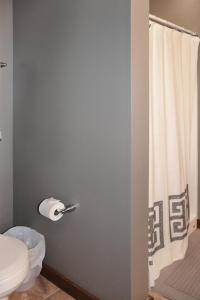 Ένα μπάνιο στο Bridges Bay Vacation Cabin 278 +20 φωτογραφίες