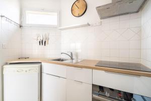 Fotografia z galérie ubytovania Bel appartement épuré et minimaliste pour 4 pers à Marseille v destinácii Marseille