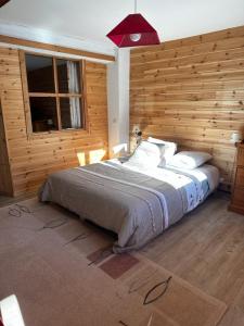 Zdjęcie z galerii obiektu Spacious cocoon with garden in La Salle-les-Alpes w mieście La Salle-les-Alpes