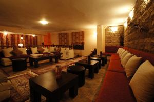 Posezení v ubytování Hotel Dryalos