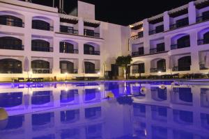 Bazén v ubytování El Khan Sharm Hotel nebo v jeho okolí