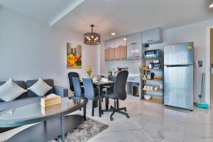 Φωτογραφία από το άλμπουμ του AO503 - 2 Bdr Condo with Sea View, Ao Nang Beach στην Παραλία Άο Νανγκ