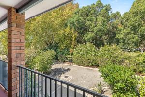 a view of a garden from a balcony at 22 Heavenly Highgate New 2br Parkinghbf in Perth