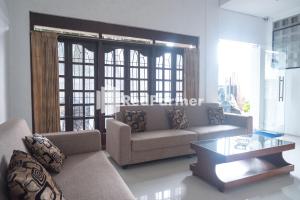 Posezení v ubytování Homestay C9 Exclusive Kaliurang Yogyakarta Mitra RedDoorz