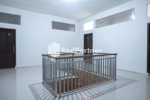 Fotografie z fotogalerie ubytování Homestay C9 Exclusive Kaliurang Yogyakarta Mitra RedDoorz v destinaci Yogyakarta