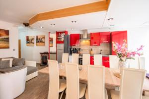 Kuchyň nebo kuchyňský kout v ubytování Ferienwohnung Vulkaneifel