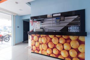 Gallery image of Super OYO 90296 Red Orange Hotel Port Klang in Klang