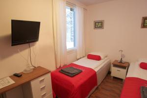Una habitación en Hotel Urkin Piilopirtti