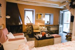 Postel nebo postele na pokoji v ubytování Rustic Rose - Private Premium house