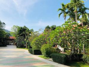 Zahrada ubytování Try Palace Resort Kep