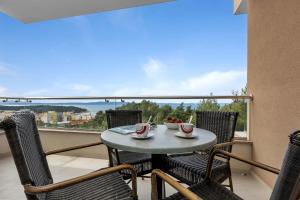 Балкон или терраса в Apartments Lujnovic