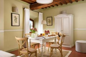 Fotografie z fotogalerie ubytování Borgo Antico Casalbosco Holiday Home & Winery v destinaci Santomato 