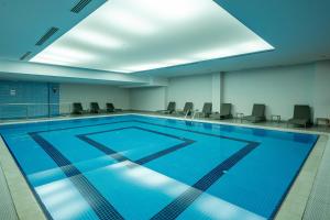 A piscina localizada em Megasaray Westbeach Antalya ou nos arredores
