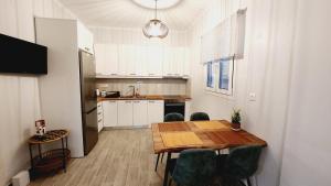 Kuchyň nebo kuchyňský kout v ubytování PIERI HOUSE CORFU