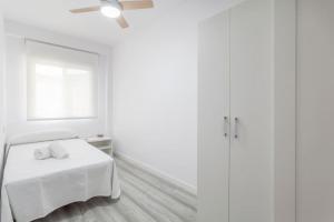 Postel nebo postele na pokoji v ubytování Fantástico apartamento junto al mar