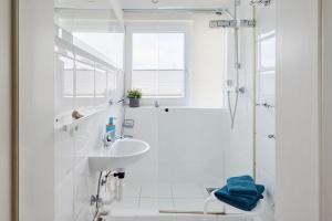 Ένα μπάνιο στο Ferienwohnung Ostseeperle Moba-Travel +6 φωτογραφίες