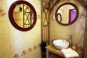 Koupelna v ubytování Auberge Cocagne