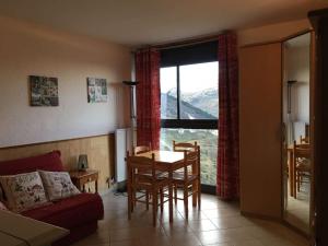 Výhľad na hory alebo výhľad na hory priamo z apartmánu