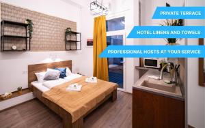 A bed or beds in a room at BrandNewChainBridgeHome for 2-FastWiFi/AC/SmartTV