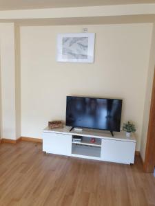 A television and/or entertainment centre at Casa Leonor