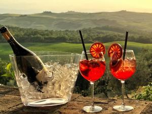 Monastero Sant'Anna in Camprena的酒水