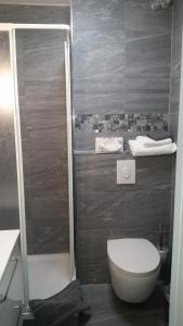 Koupelna v ubytování APPART-HOTEL, Einsteinstraße