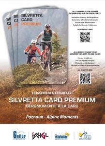 ein Flyer für ein Mountainbike-Programm mit zwei Personen auf Fahrrädern in der Unterkunft Hotel Alpenfrieden in Kappl