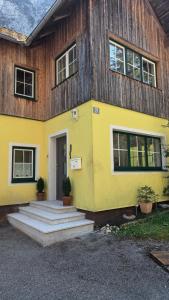 The building in which the holiday home is located