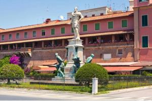 Budova, kde se prázdninový dům nachází