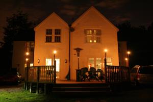 Gallery image of Oakhurst Gatwick B&B in Crawley