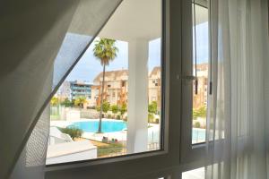 Bazén v ubytovaní Denia Mar Apartment - Mar Baltic 5 alebo v jeho blízkosti