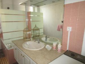 Fotografia z galérie ubytovania Appartement Rez de chaussée Résidence les Oliviers v destinácii Langeac