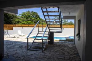 Bazén v ubytování Villa Mónaco Jarabacoa RD nebo v jeho okolí