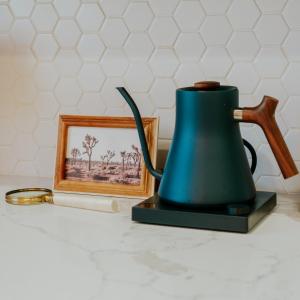 Tiện nghi pha trà/cà phê tại 3br 2bthbackyard Oasis 10 Min To Jtnp Zen Garden