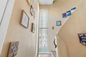 Imagem da galeria de The Cool Cactus Condo with Pool and Jacuzzi em Tempe